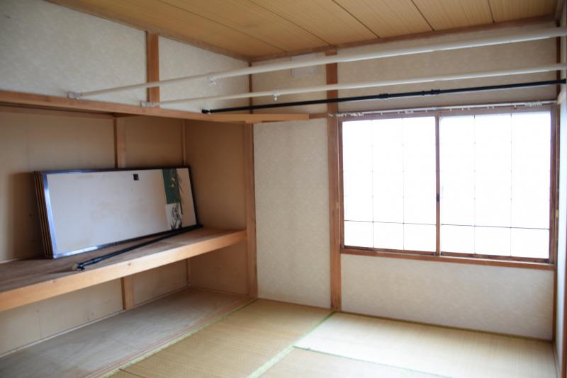 寝室②　施工前