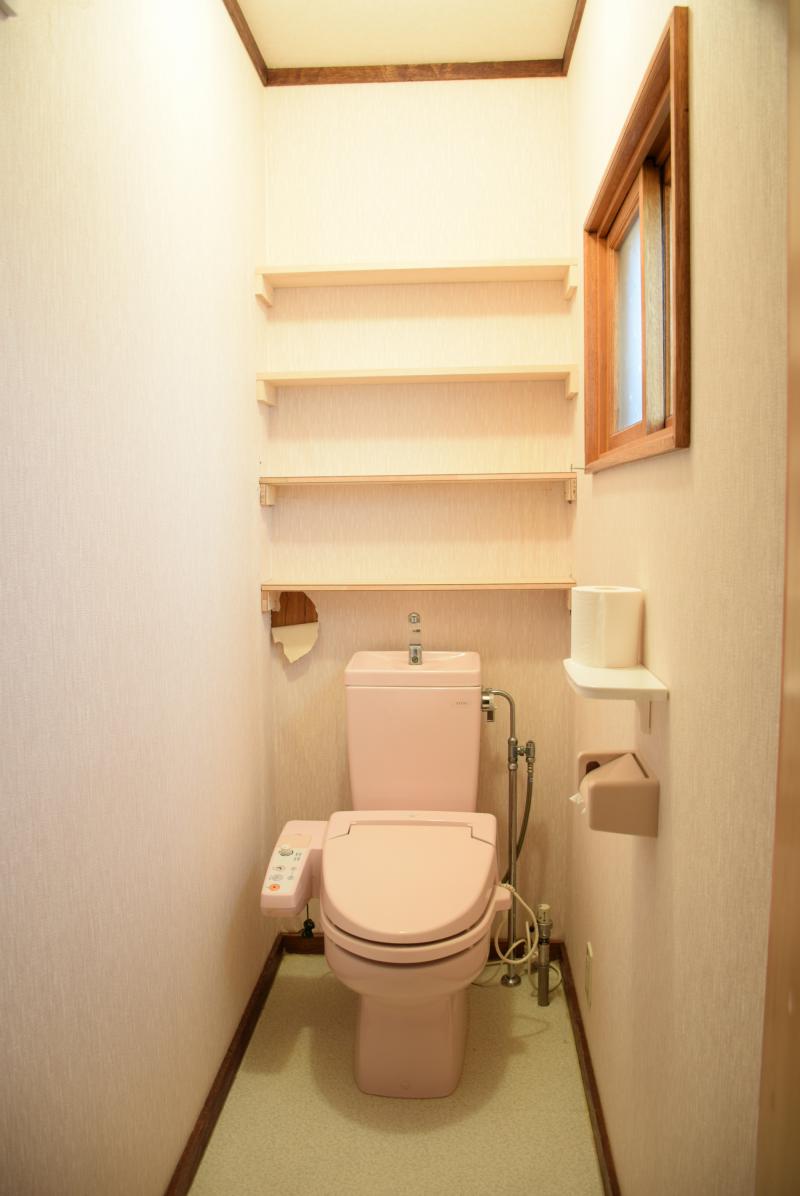 トイレ　施工前